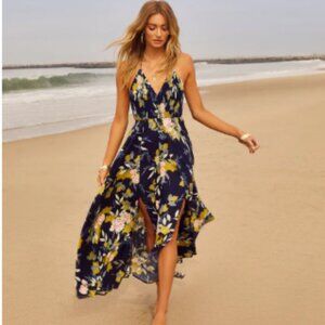 Aakaa Floral Smocked Halter Double Slit Maxi Dress Women's Medium – Navy/Green